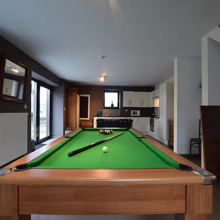 Holiday home In With Jacuzzi, Cleaning Included Vaux-sur-Sure